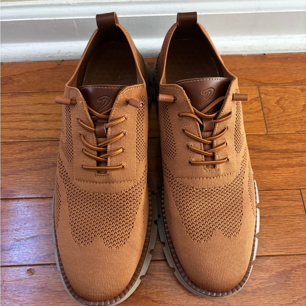 Men's Tan Knit Sneakers